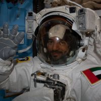 Первый арабский астронавт из ОАЭ вышел в открытый космос